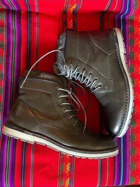 Sonoma Dark gray Faux Leather Lace-Up Men's Boots sz 12